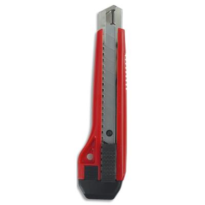 Cutter plastique autobloquant 1er