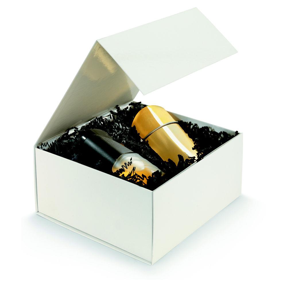 Bote cadeau carton fermeture aimante L.22,5 x l.22,5 x H.10,5 cm - Ivoire brillant (paquet 10 units)