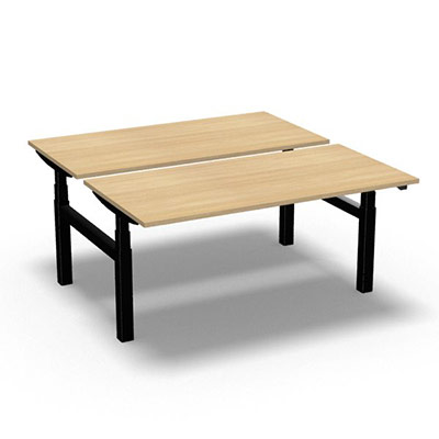 Ensemble de 2 tables de bureau rectangulaires Easy Up L. 160 x P. 80 cm dcor chne clair sur pitement finition noir rglable en hauteur par commande lectrique