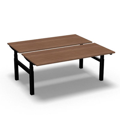 Ensemble de 2 tables de bureau rectangulaires Easy Up L. 180 x P. 80 cm dcor noyer ambr sur pitement finition noir rglable en hauteur par commande lectrique