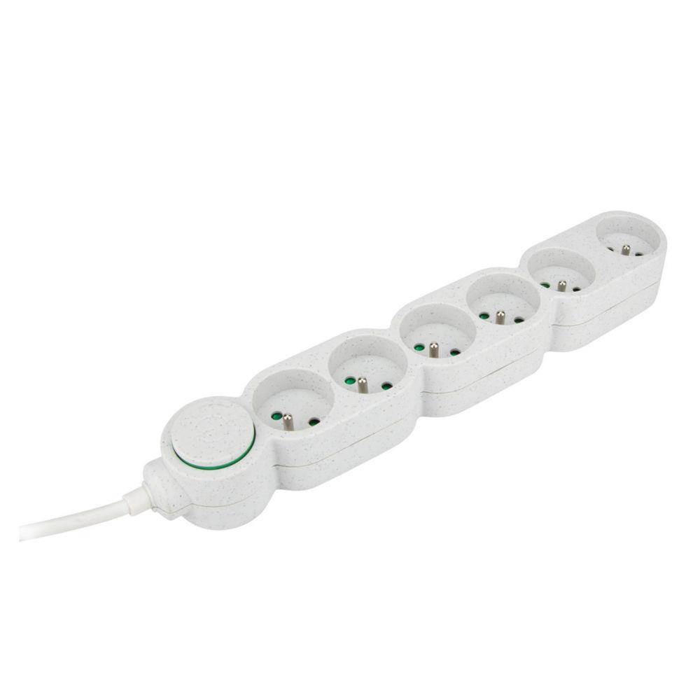 Bloc multiprises 6 prises 16A Zenitech - Cble 1,5 m - Blanc