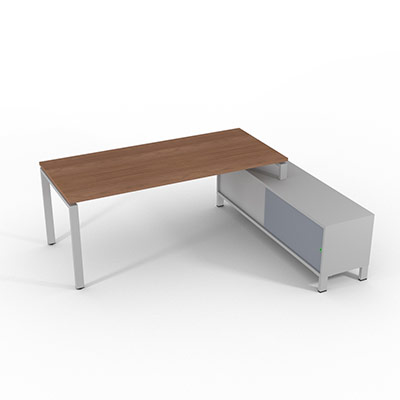 Bureau de direction sur retour porteur gamme RIO - 200 x 165 cm - plateau m�lamin� noyer ambr� - pi�tement gris aluminium - portes gris fum�