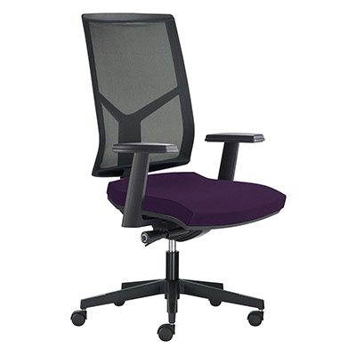 Sige de bureau  roulettes Opus - dossier rsille noire - assise tissu prune - synchrone ergonomique - accotoirs 1D - pitement nylon noir