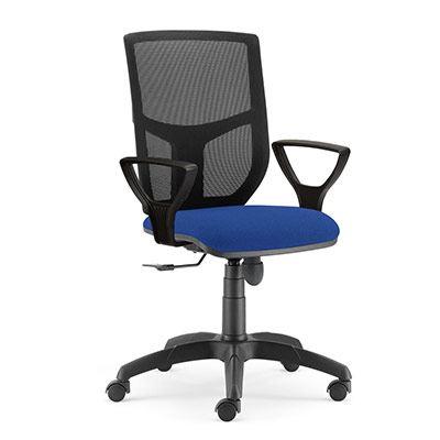 Sige de bureau  roulettes Alter - mcanisme synchrone - dossier rsille noire - assise tissu bleu lectrique - accotoirs fixes - pitement nylon noir