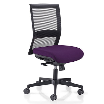 Si�ge Coach m�canisme synchrone - haut dossier r�sille noire - assise ergonomique - rev�tement tissu Xtreme plus prune - pi�tement 5 branches nylon noir