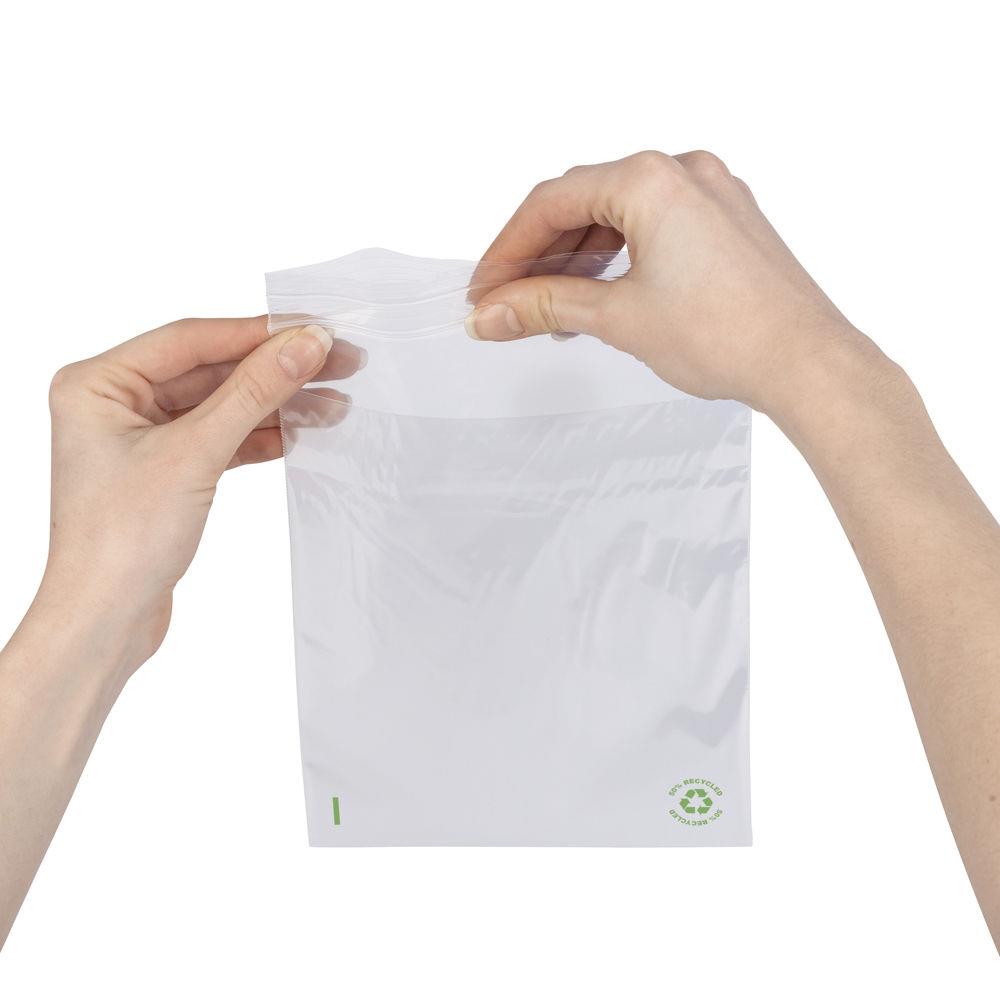 Sachet plastique 50% recycl zip double poche 23x32 cm